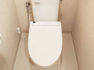 トイレリフォーム 便器のフチが無くなり、お掃除しやすくなったトイレ