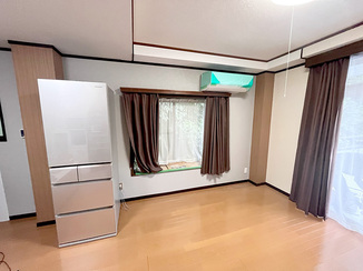 内装リフォーム 雨漏り補修し、きれいに復旧した天井と壁